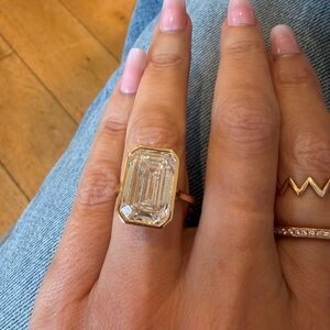 One of a kind 10.10 carat emerald cut lab diamond with certificate